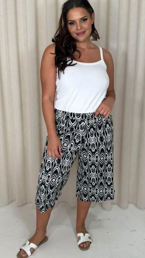 CurveWow Culotte Aztec Print Black