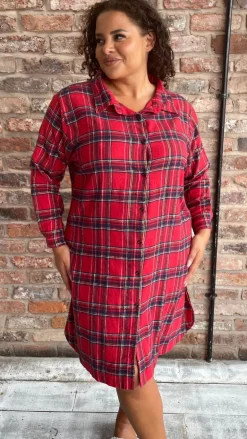 CurveWow Flannel Tartan Nightgown Red