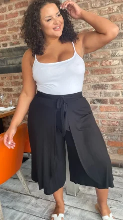 CurveWow Flippy Tie Waist Culottes Black