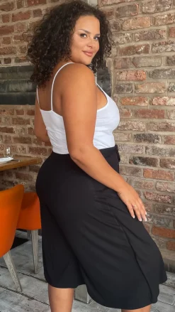 CurveWow Flippy Tie Waist Culottes Black