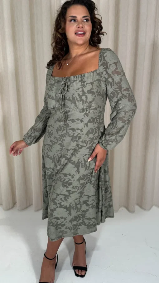 CurveWow Floral Milkmaid Midi Dress Sage