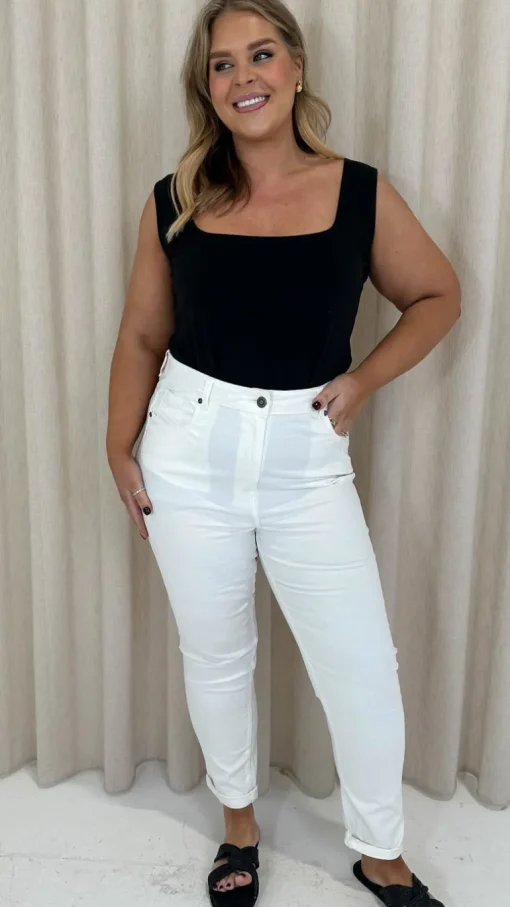 CurveWow Mom Jeans White