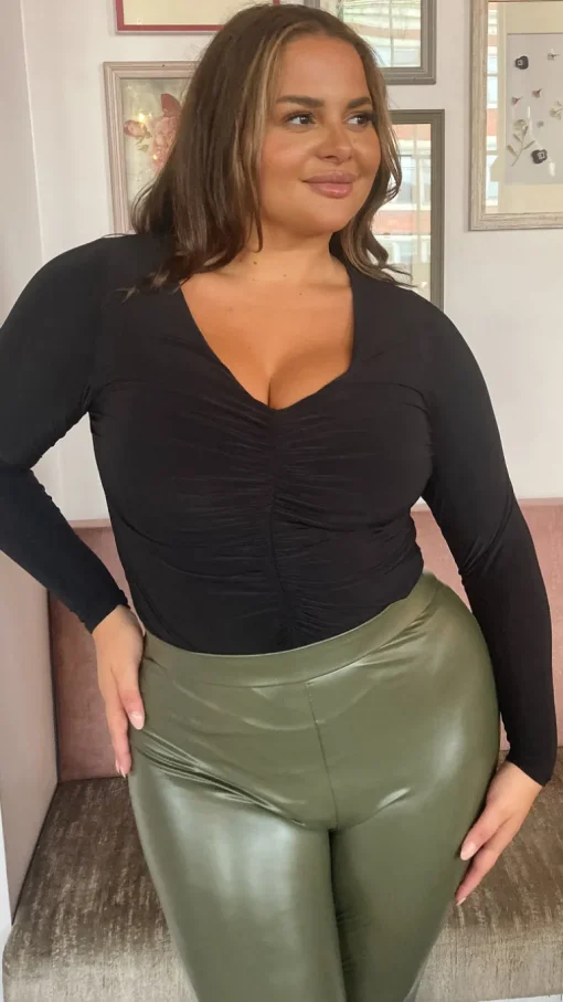 CurveWow Ruched Bodysuit Black