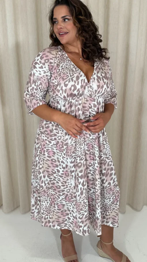 CurveWow Tie Back Kimono Sleeve Midi Dress Light Animal