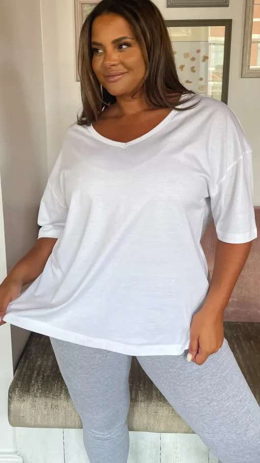 CurveWow Oversized V Neck Basic T-Shirt White