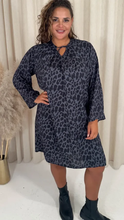 CurveWow Tie Neck Swing Dress Grey Animal