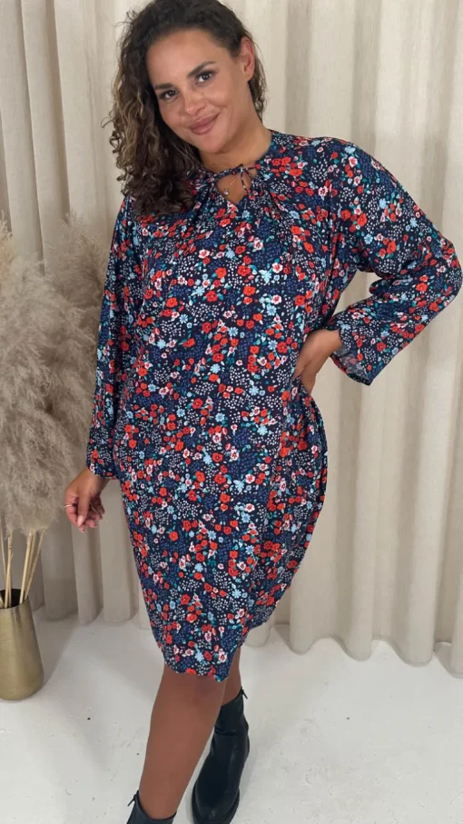 CurveWow Tie Neck Swing Dress Navy/Red Floral