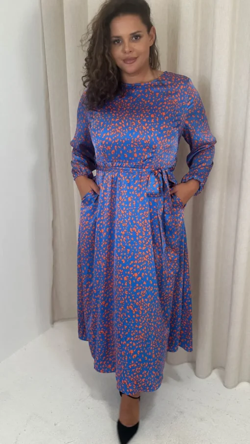 CurveWow Tie Waist Crew Neck Midi Dress Blue Animal